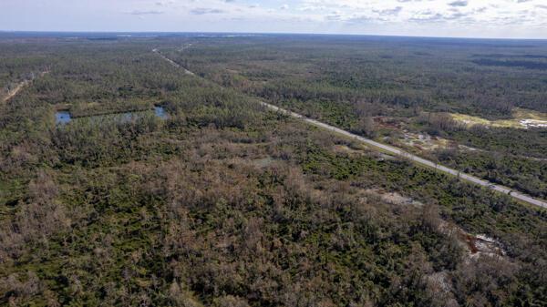  Commercial & Industrial Land Images 