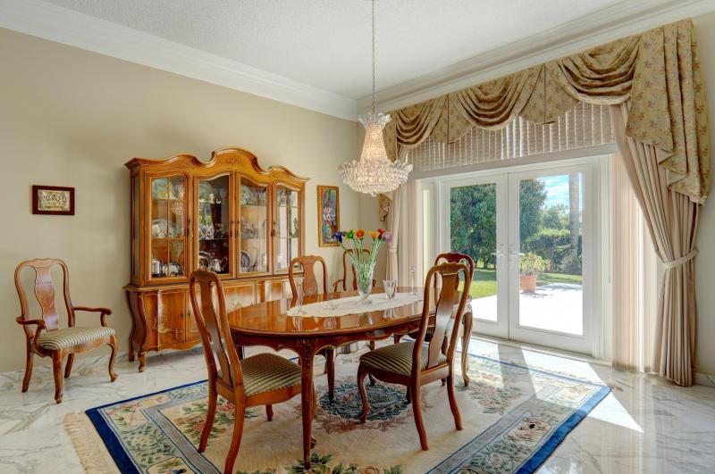  Single Family Homes Photo 15:  Cooper City,  FL 33026