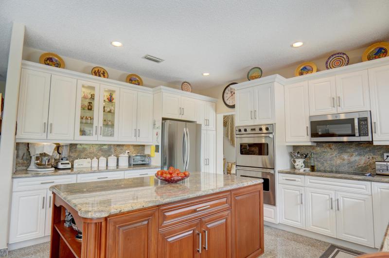  Single Family Homes Photo 23:  Cooper City,  FL 33026