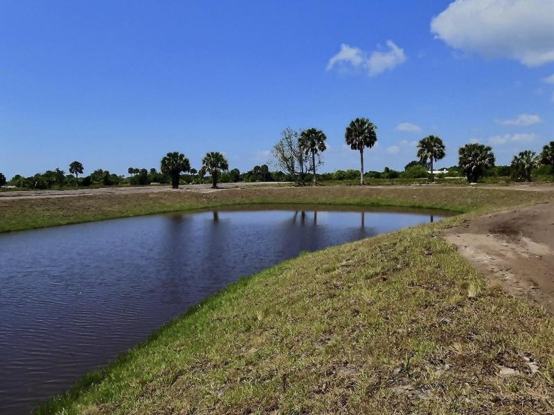 Commercial & Industrial Land Images 