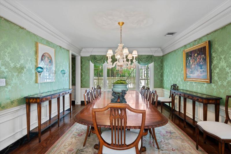  Single Family Homes Photo 13:  Palm Beach,  FL 33480