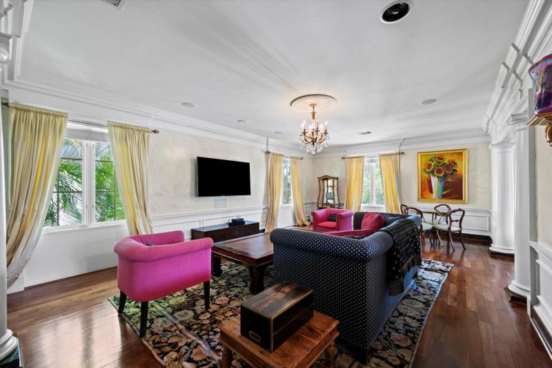  Single Family Homes Photo 20:  Palm Beach,  FL 33480
