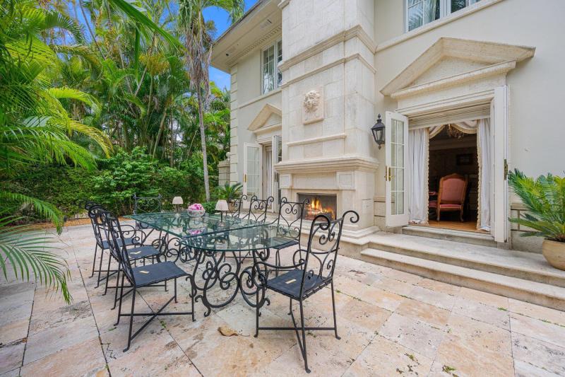  Single Family Homes Photo 31:  Palm Beach,  FL 33480