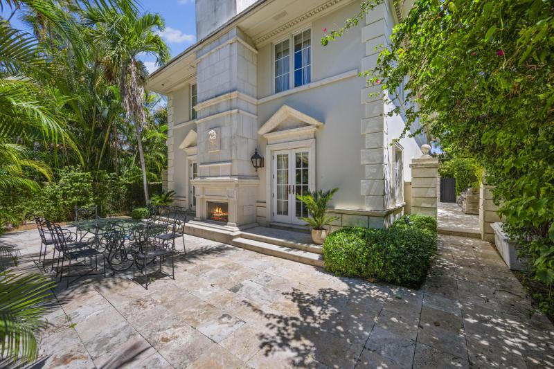  Single Family Homes Photo 32:  Palm Beach,  FL 33480