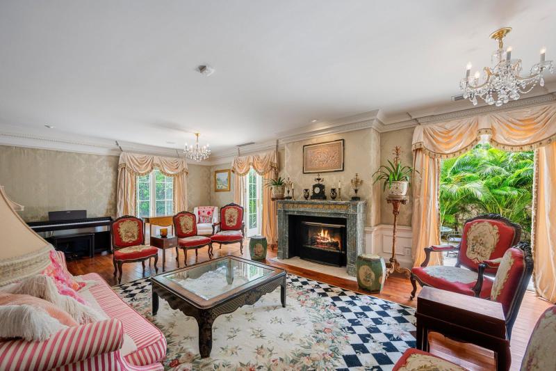  Single Family Homes Photo 6:  Palm Beach,  FL 33480