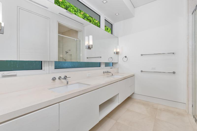  Single Family Homes Photo 31:  Palm Beach,  FL 33480