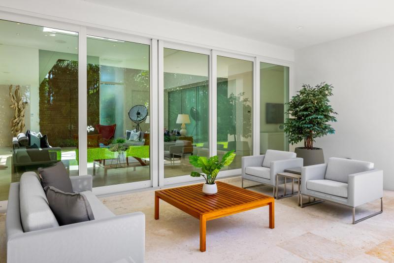  Single Family Homes Photo 39:  Palm Beach,  FL 33480
