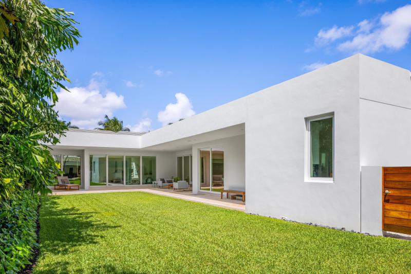 Single Family Homes Photo 46:  Palm Beach,  FL 33480