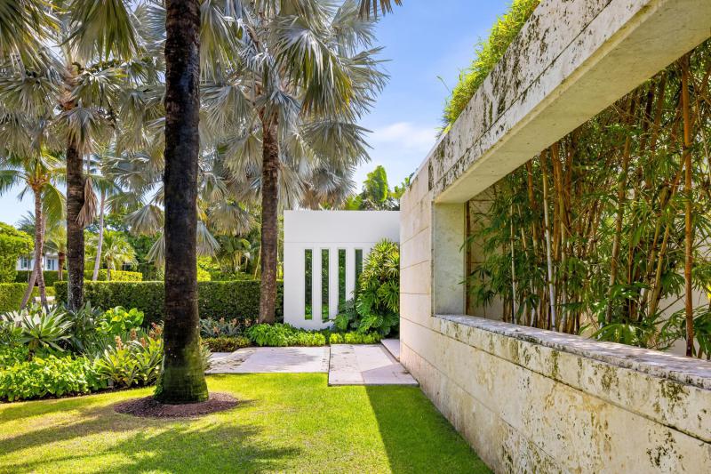  Single Family Homes Photo 47:  Palm Beach,  FL 33480