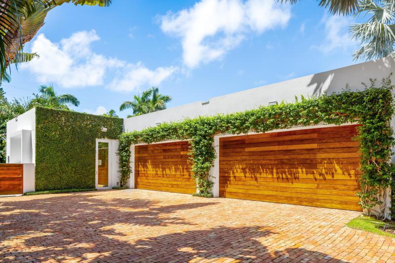  Single Family Homes Photo 51:  Palm Beach,  FL 33480