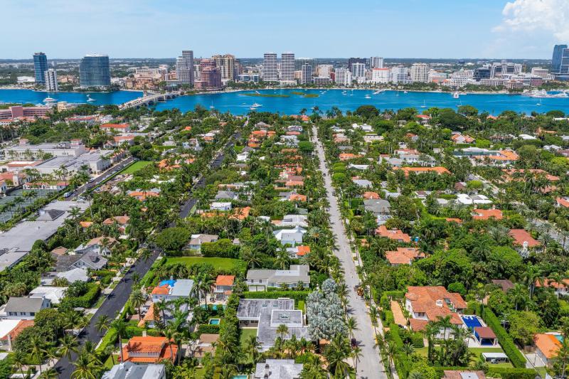  Single Family Homes Photo 65:  Palm Beach,  FL 33480