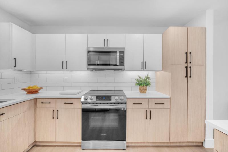  Condo & Townhome Photos