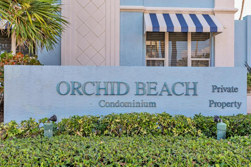  Condo & Townhome Photos