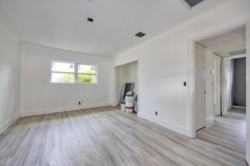 Duplex, Triplex and Fourplex Images