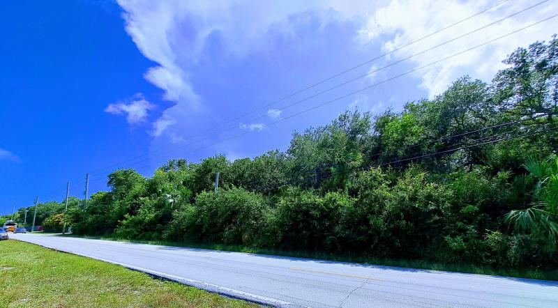  Commercial & Industrial Land Images 