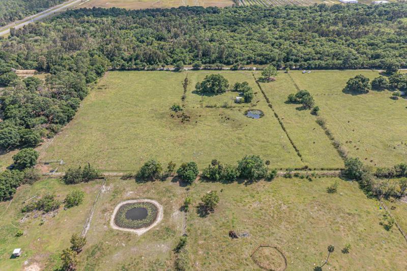  Commercial & Industrial Land Images 