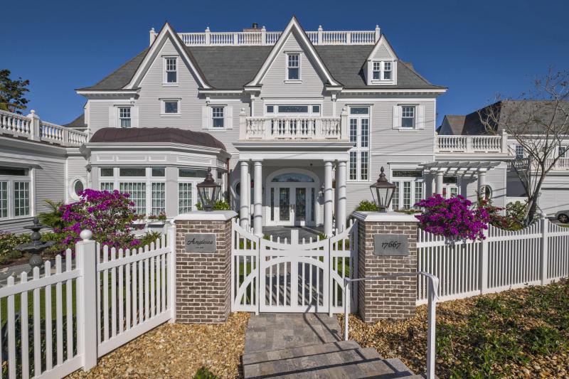  Single Family Homes Photo 13:  Jupiter,  FL 33469