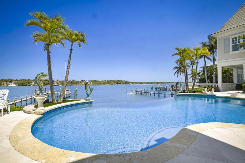  Single Family Homes Photo 56:  Jupiter,  FL 33469