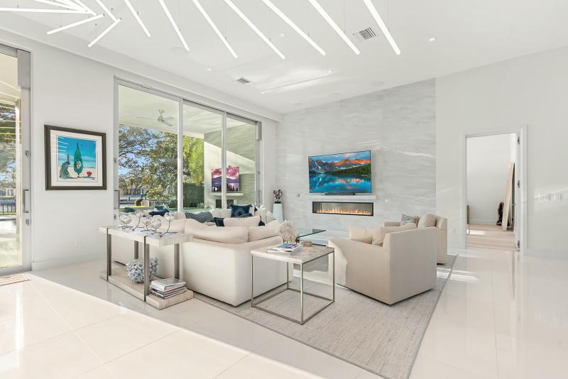  Single Family Homes Photo 10:  North Palm Beach,  FL 33408