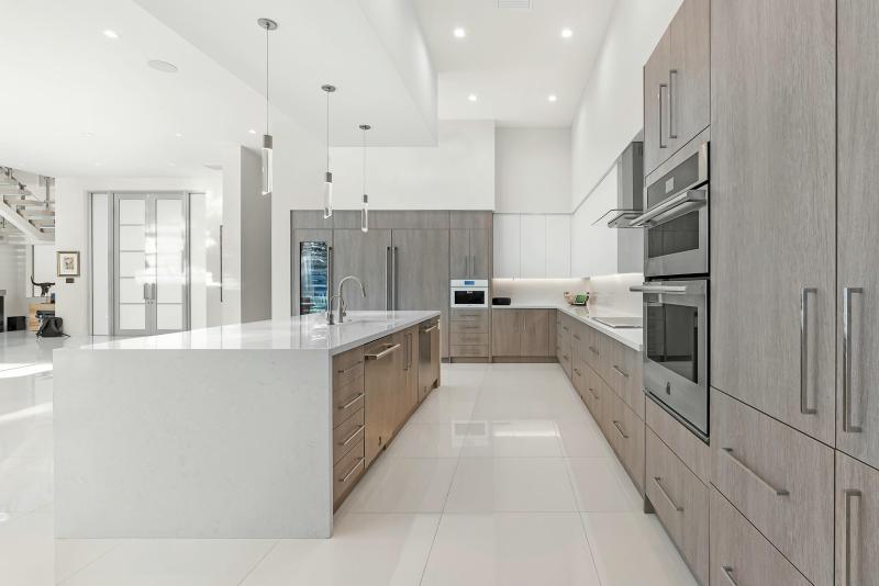  Single Family Homes Photo 12:  North Palm Beach,  FL 33408
