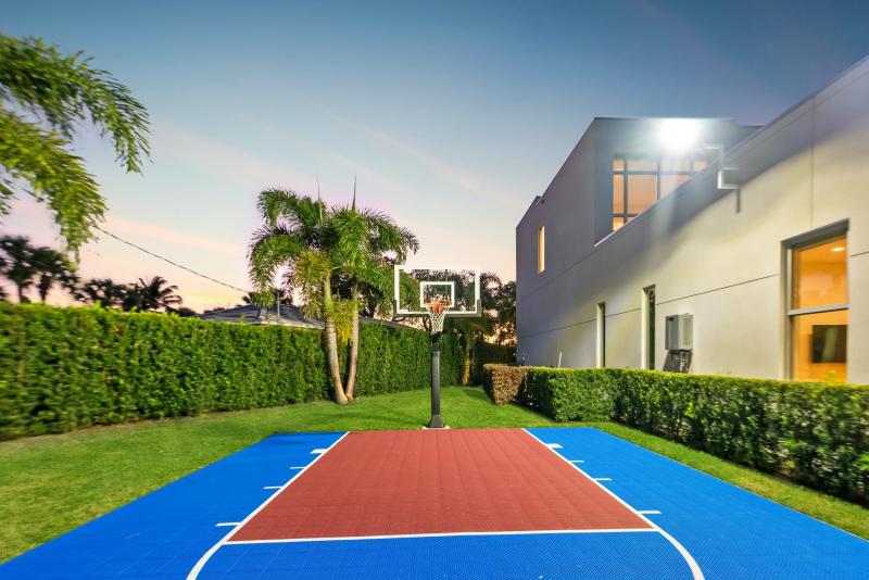  Single Family Homes Photo 7:  North Palm Beach,  FL 33408