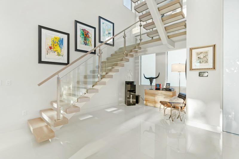  Single Family Homes Photo 9:  North Palm Beach,  FL 33408