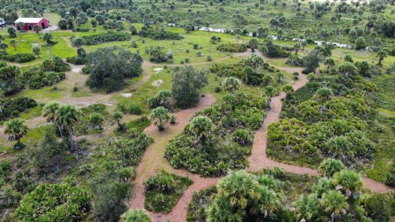  Commercial & Industrial Land Images 