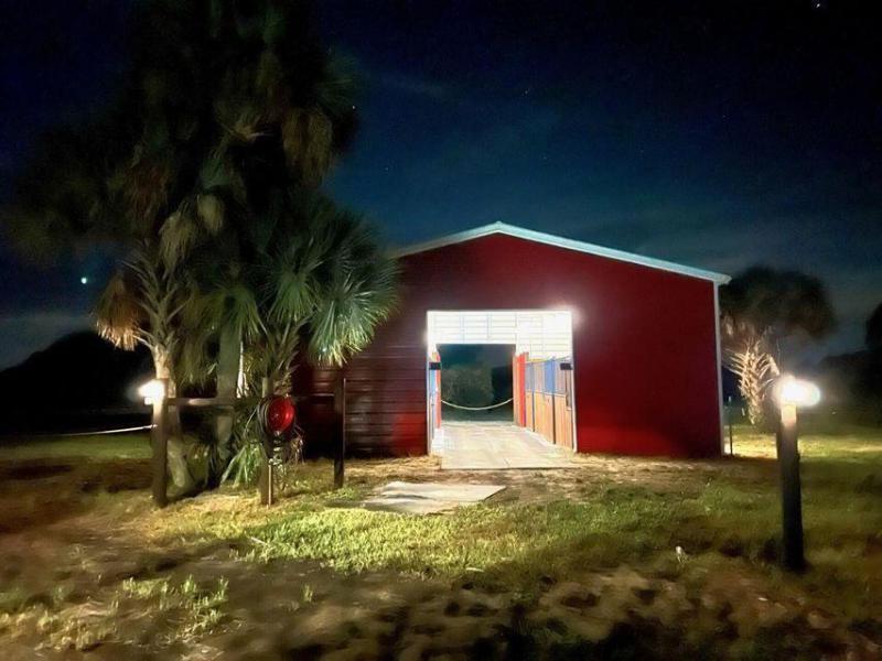  Commercial & Industrial Land Images 