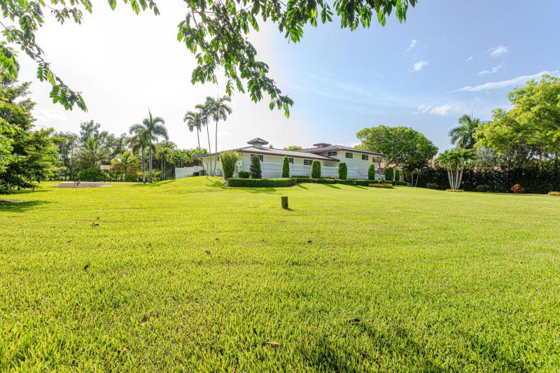  Single Family Homes Photo 17:  Plantation,  FL 33325
