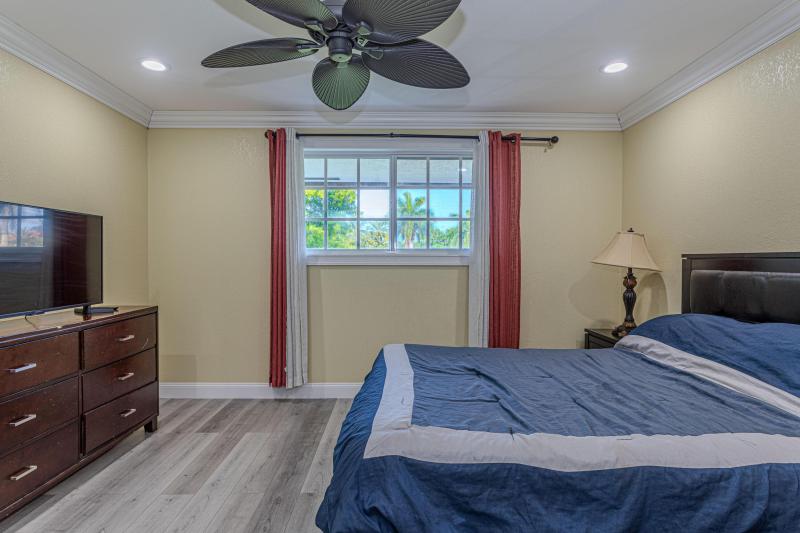  Single Family Homes Photo 39:  Plantation,  FL 33325