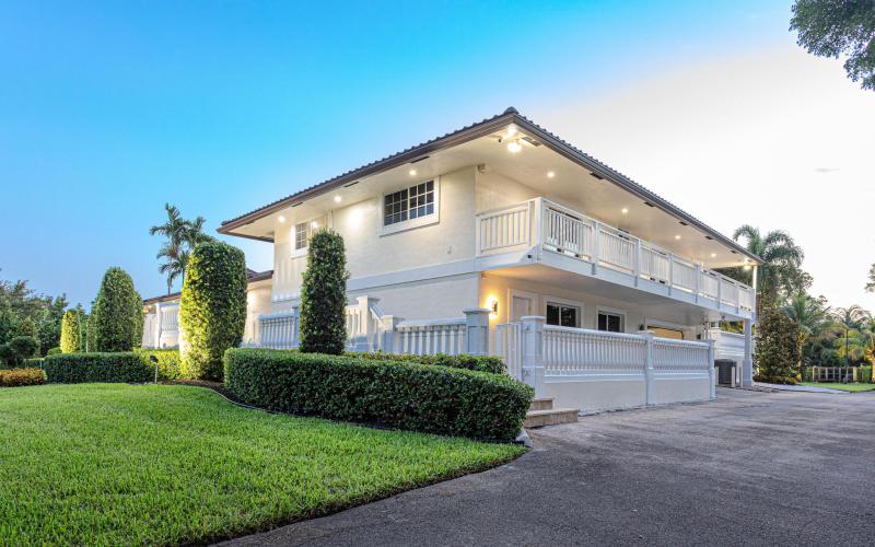  Single Family Homes Photo 5:  Plantation,  FL 33325