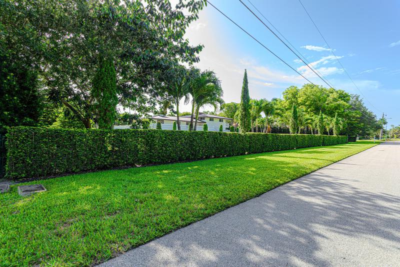  Single Family Homes Photo 53:  Plantation,  FL 33325