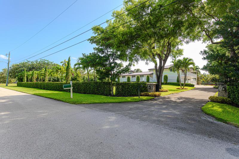  Single Family Homes Photo 54:  Plantation,  FL 33325