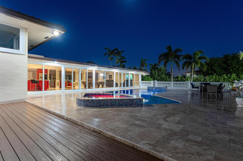  Single Family Homes Photo 6:  Plantation,  FL 33325