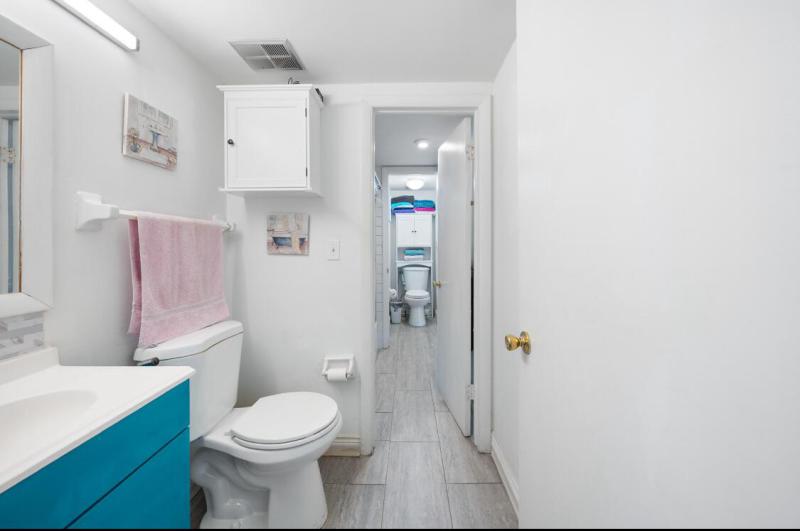  Condo & Townhome Photos