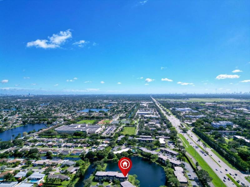  Condo & Townhome Photos