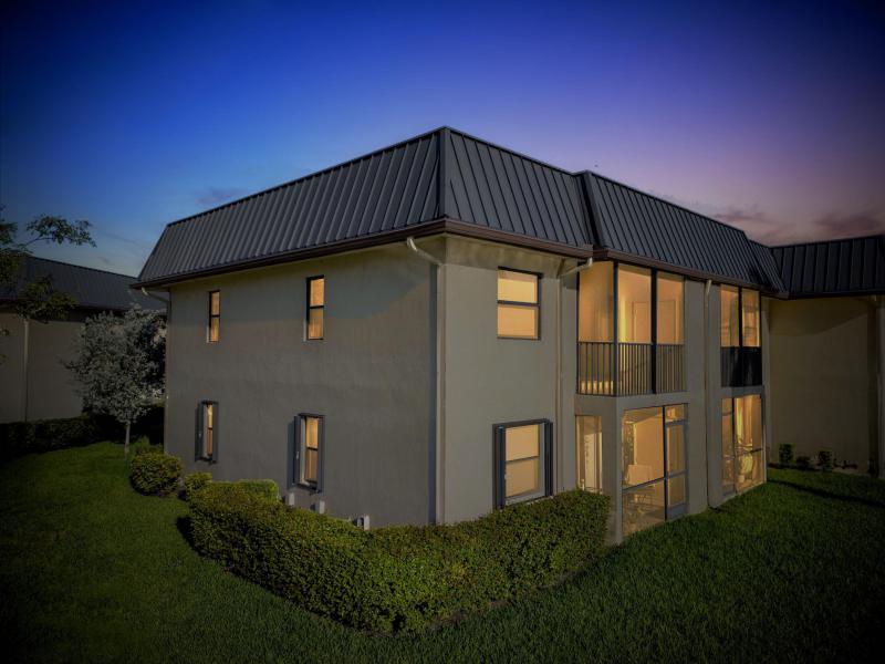  Condo & Townhome Photos