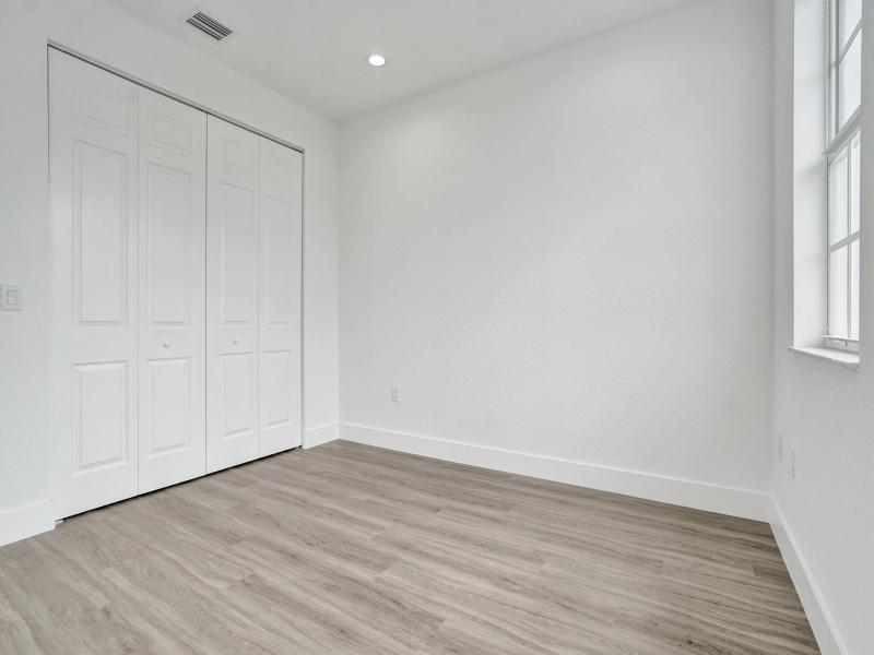  Single Family Homes Photo 39:  Dania Beach,  FL 33312