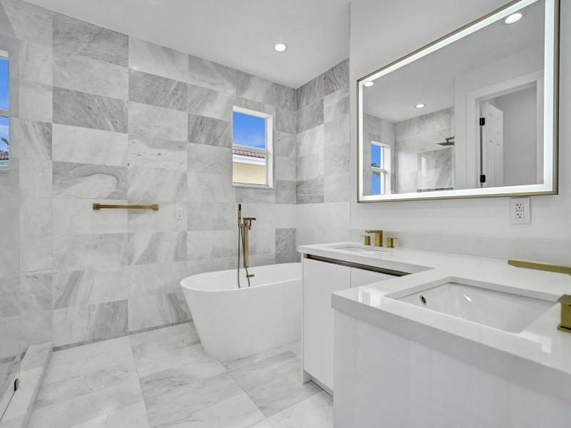  Single Family Homes Photo 56:  Dania Beach,  FL 33312
