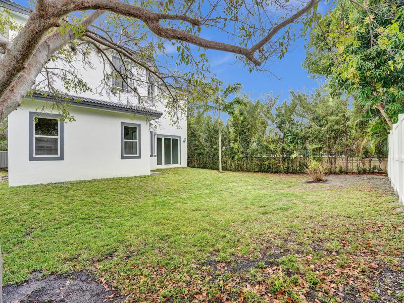  Single Family Homes Photo 66:  Dania Beach,  FL 33312