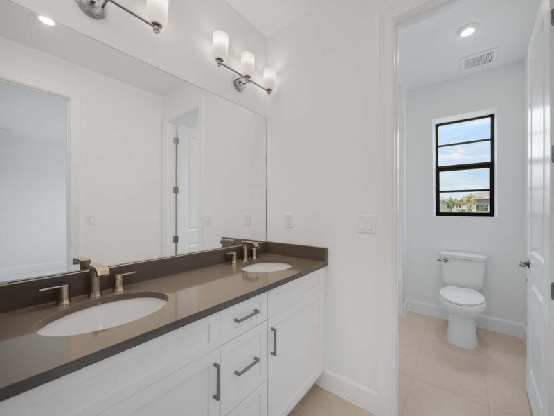  Single Family Homes Photo 12:  Cooper City,  FL 33024