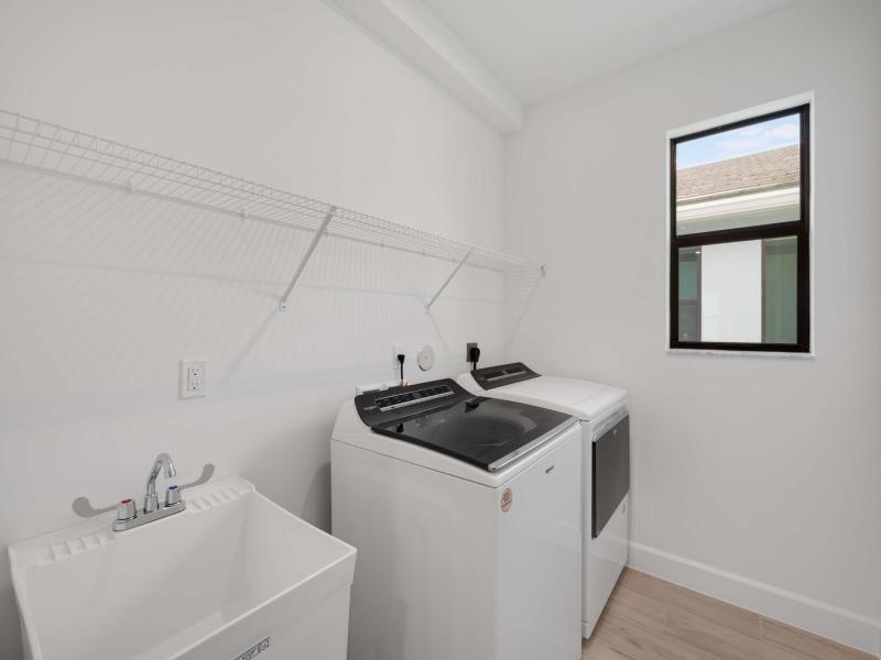  Single Family Homes Photo 18:  Cooper City,  FL 33024