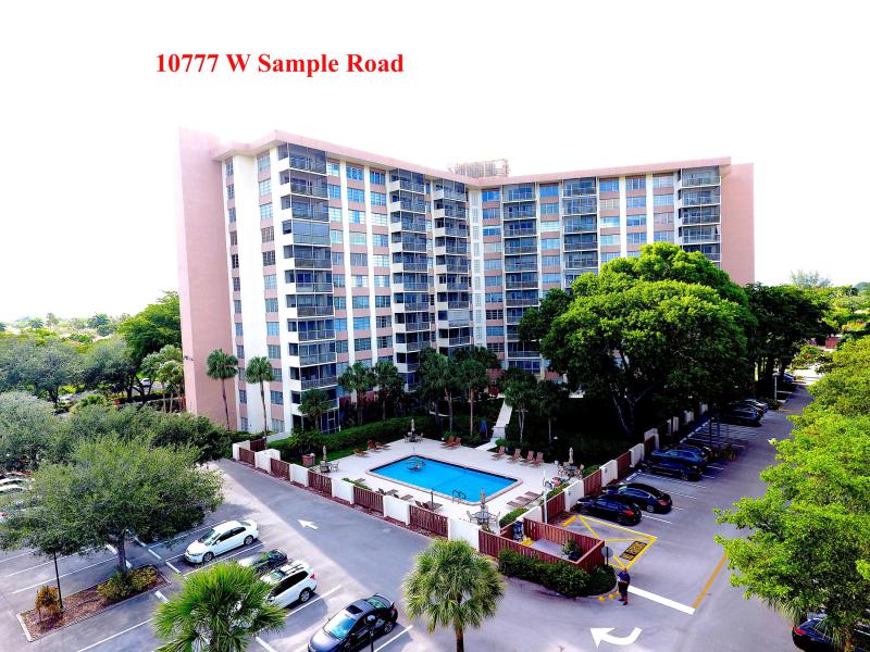  Condo & Townhome Photos