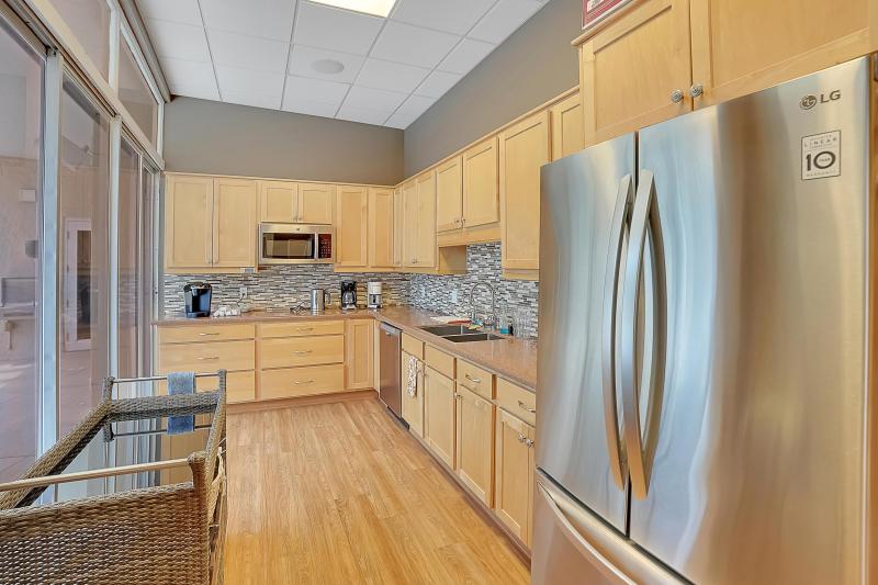  Condo & Townhome Photos