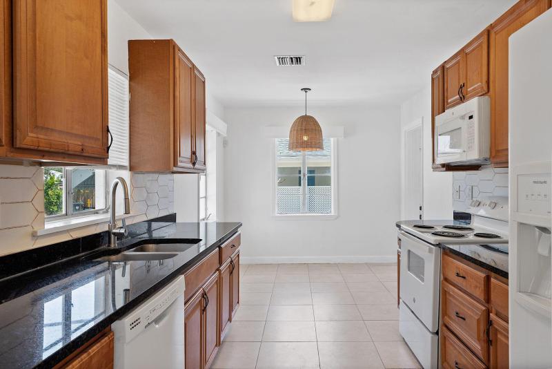 Duplex, Triplex and Fourplex Images