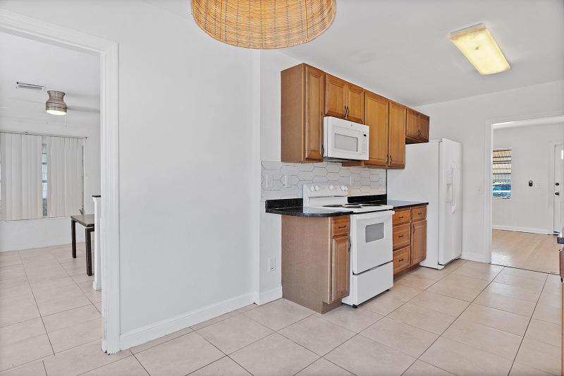 Duplex, Triplex and Fourplex Images