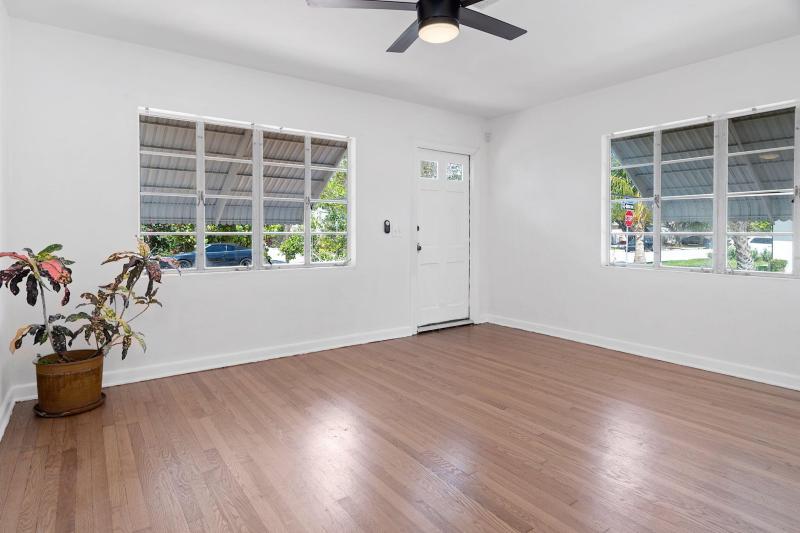 Duplex, Triplex and Fourplex Images