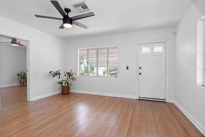 Duplex, Triplex and Fourplex Images