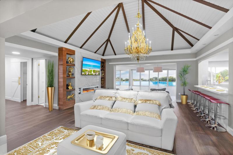  Single Family Homes Photo 11:  Tamarac,  FL 33319