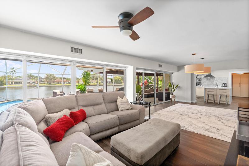  Single Family Homes Photo 36:  Tamarac,  FL 33319